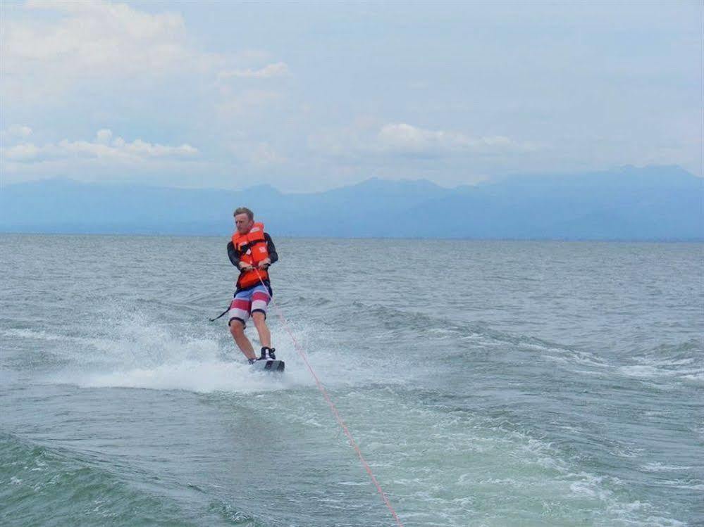 Blue Zebra Island Lodge Senga Dış mekan fotoğraf