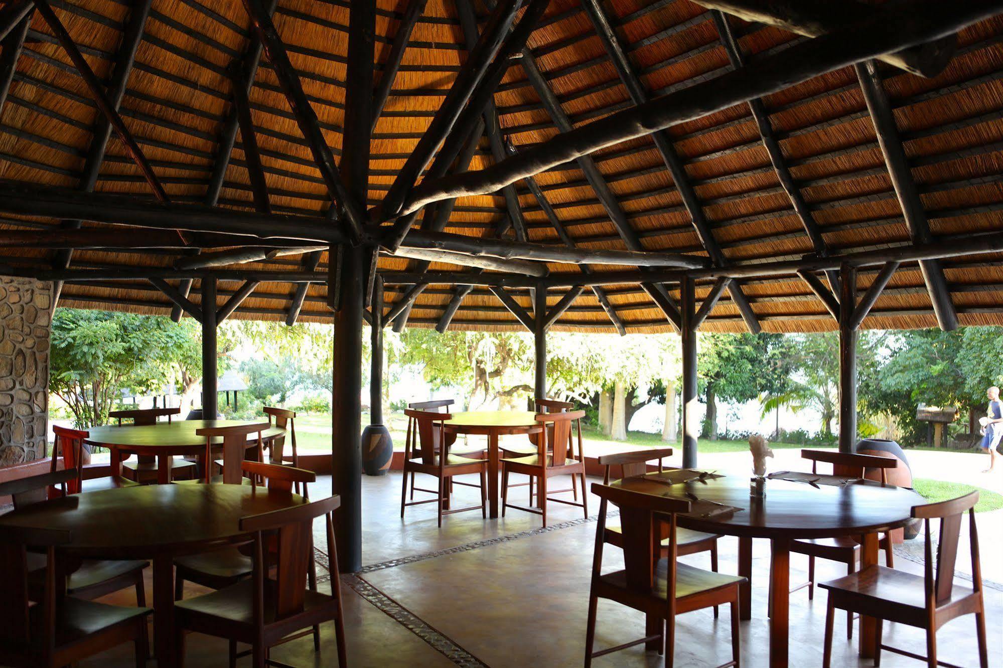 Blue Zebra Island Lodge Senga Dış mekan fotoğraf
